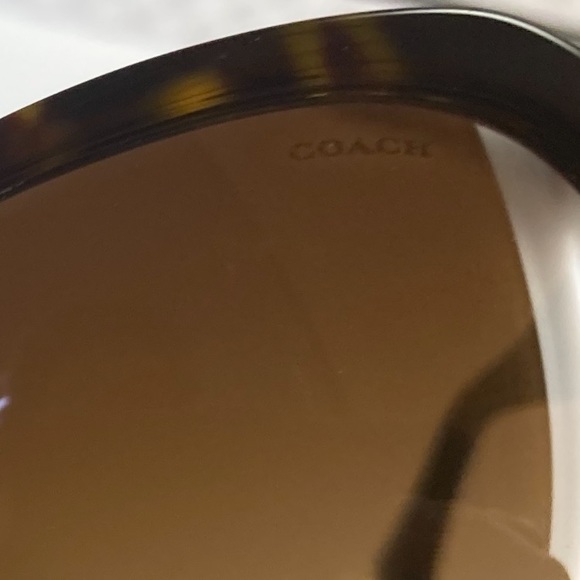 New Coach HC8150 L133 512013 Dark Tortoise sunglasses - Picture 13 of 14